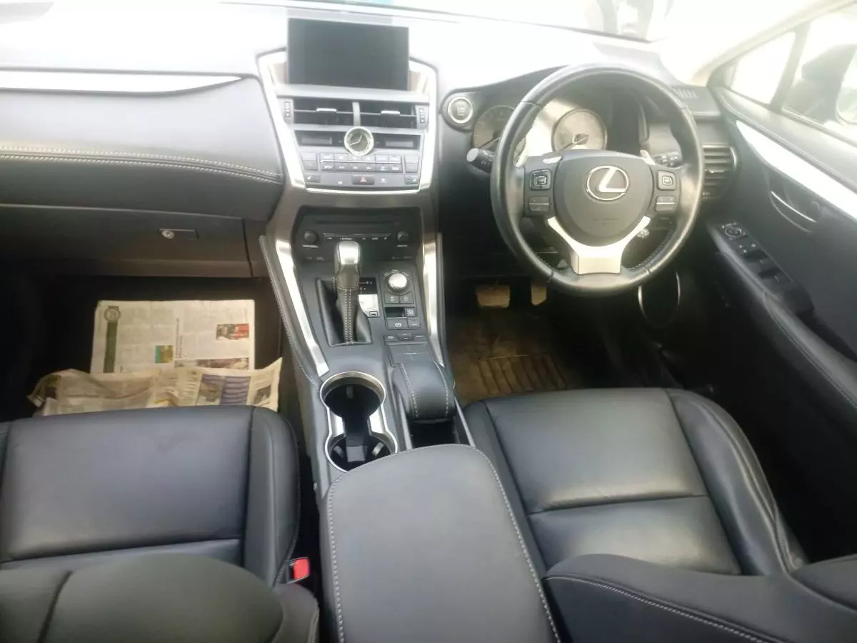 Lexus NX 200   - 2016