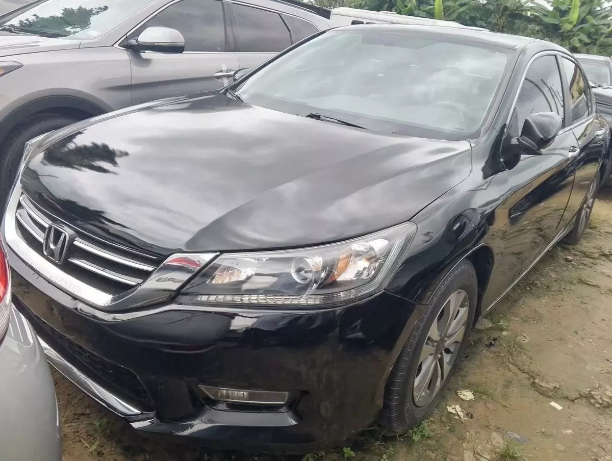 Honda Accord   - 2014