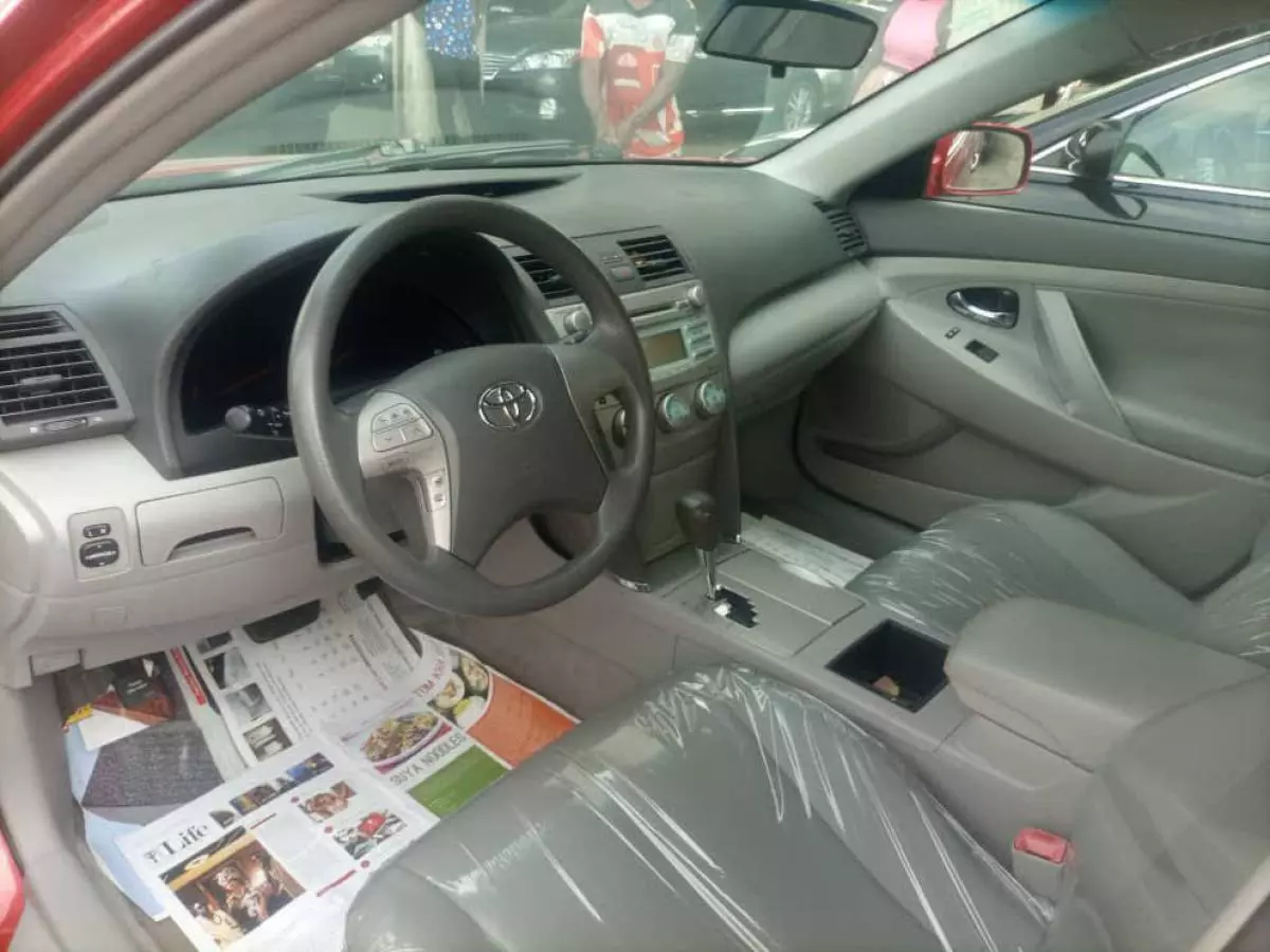 Toyota Camry - 2008