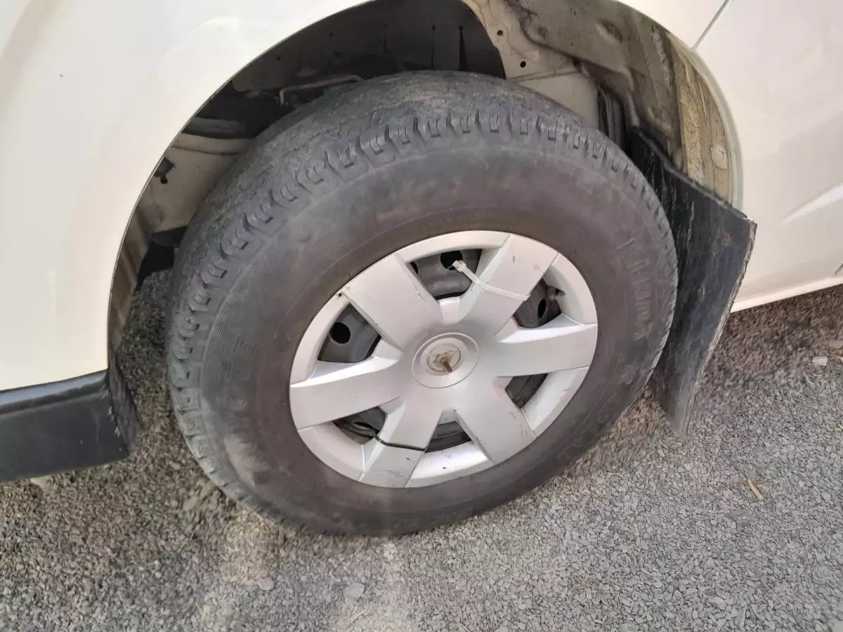 Toyota Hiace - 2014