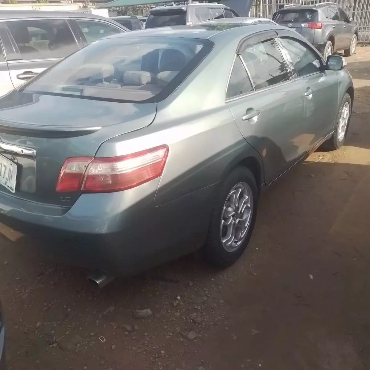 Toyota Camry   - 2007