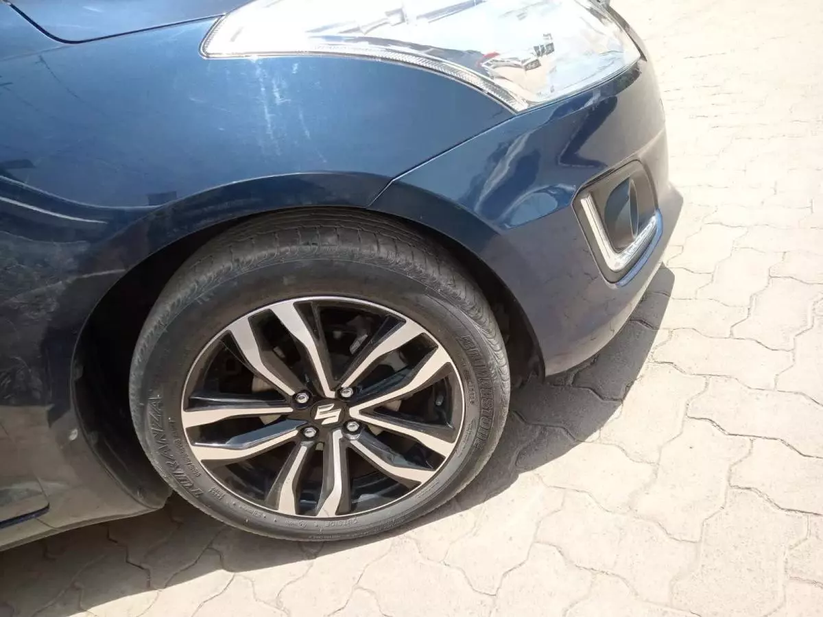 SUZUKI Swift RS - 2016