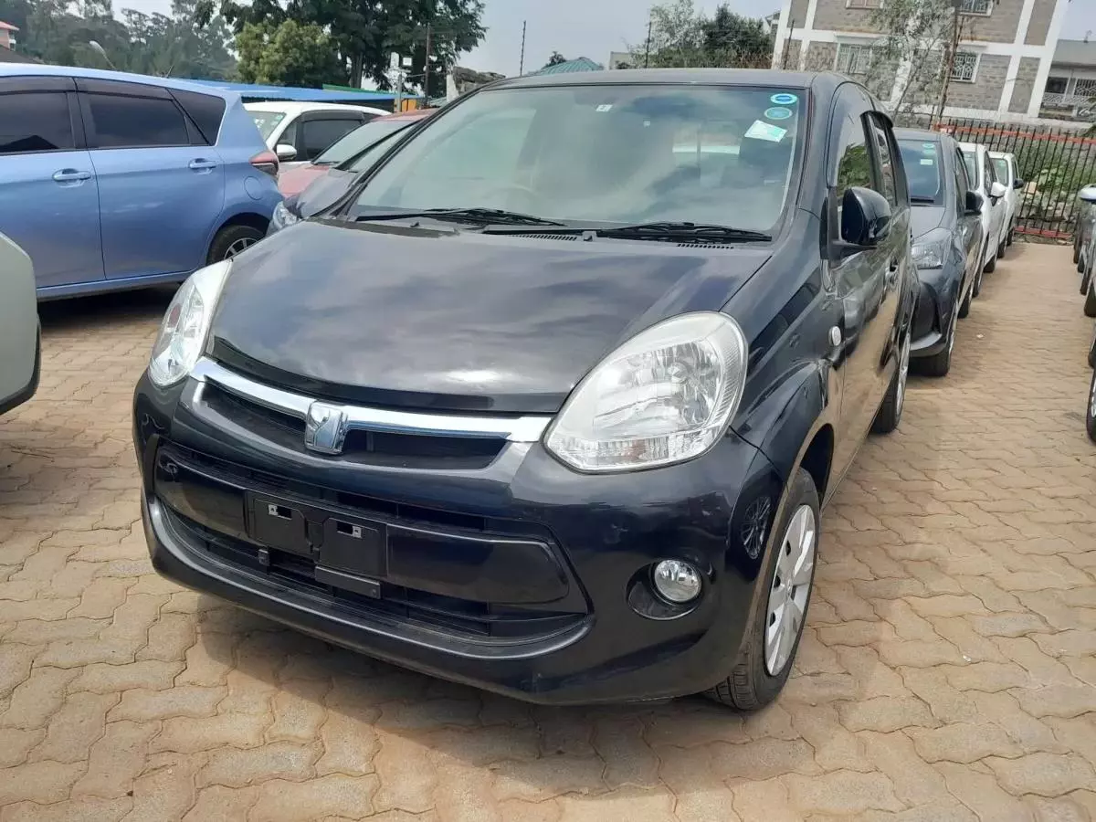 Toyota Passo - 2016