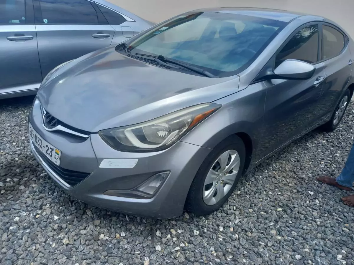 Hyundai Elantra   - 2016