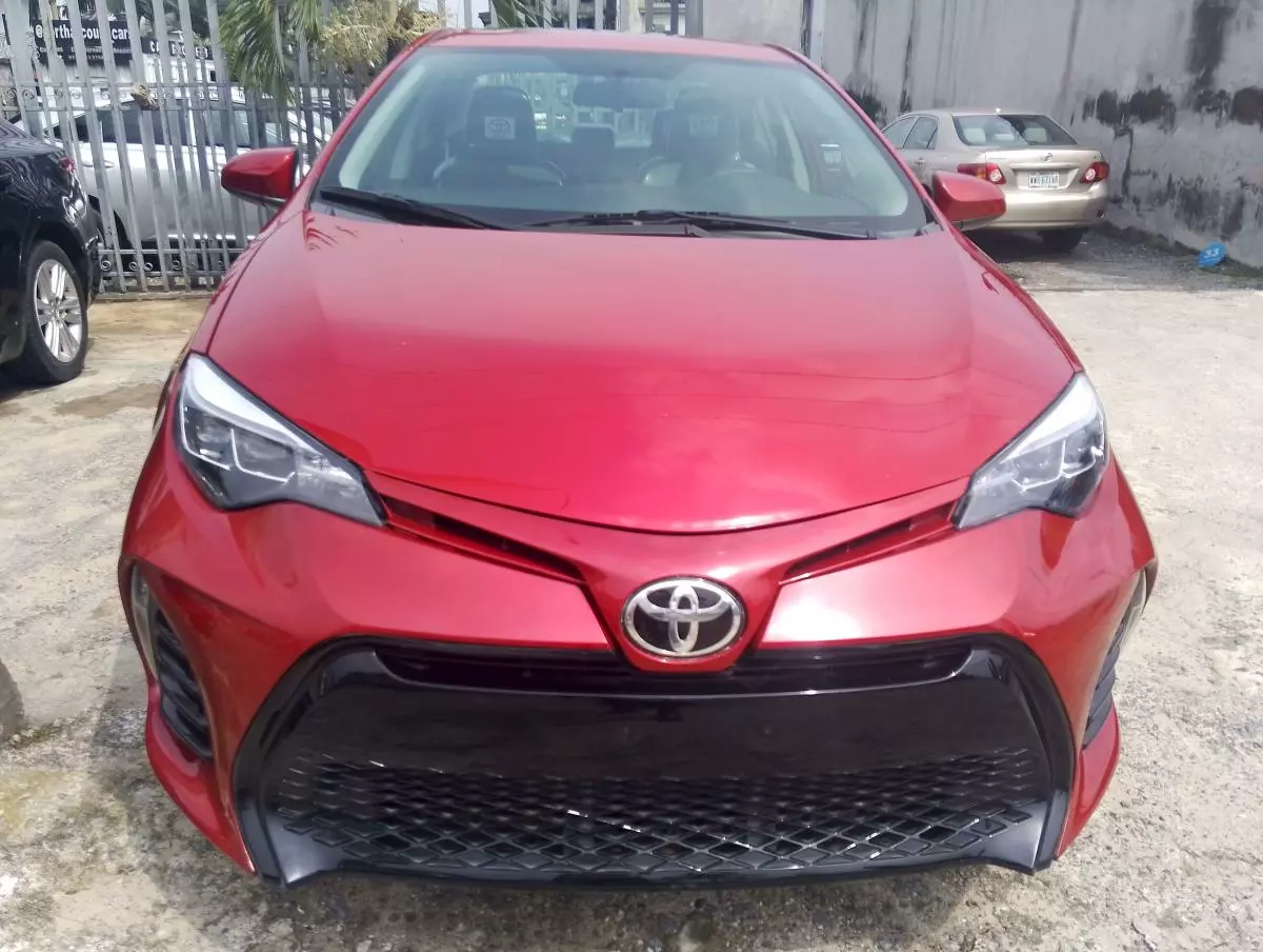 Toyota Corolla   - 2015