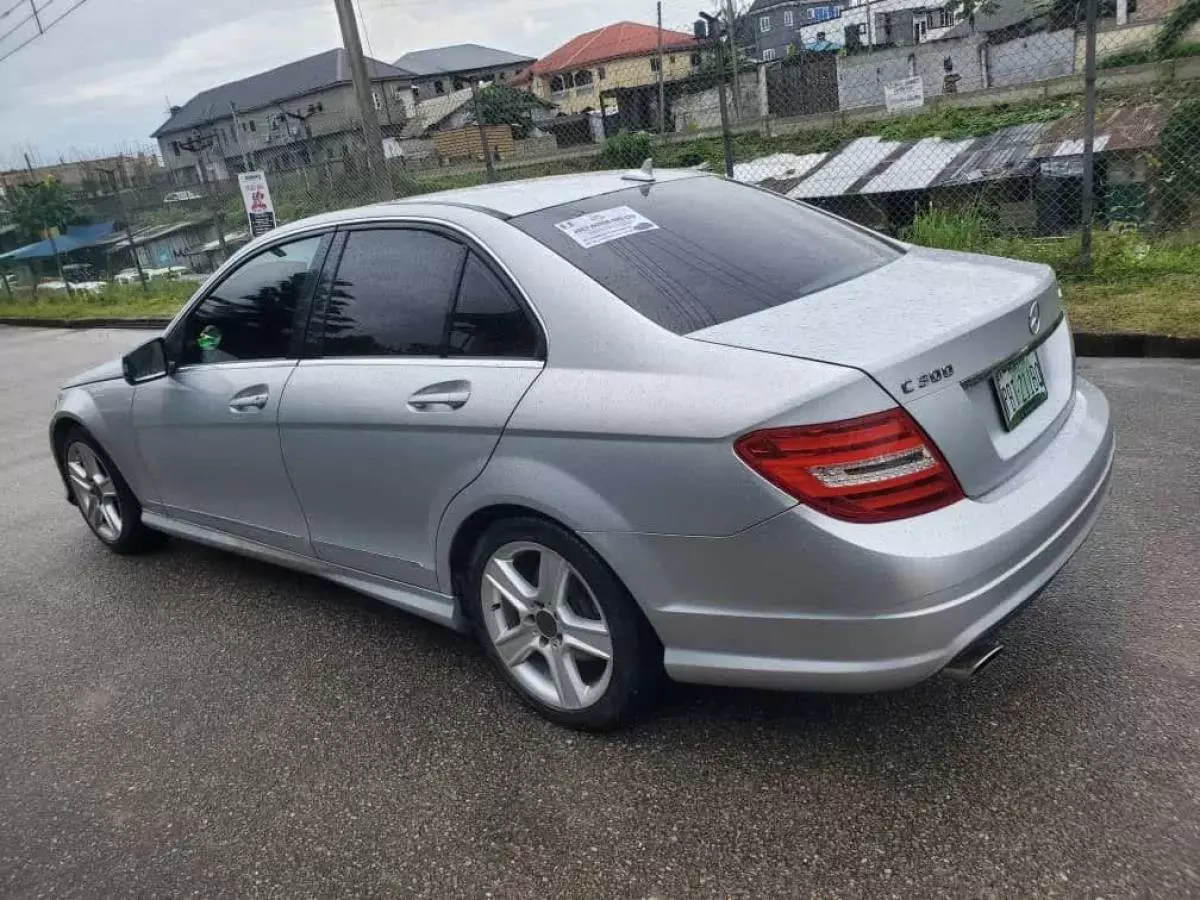 Mercedes-Benz C 300   - 2008