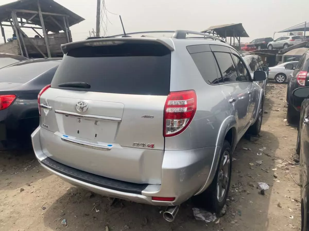 Toyota RAV 4 - 2008