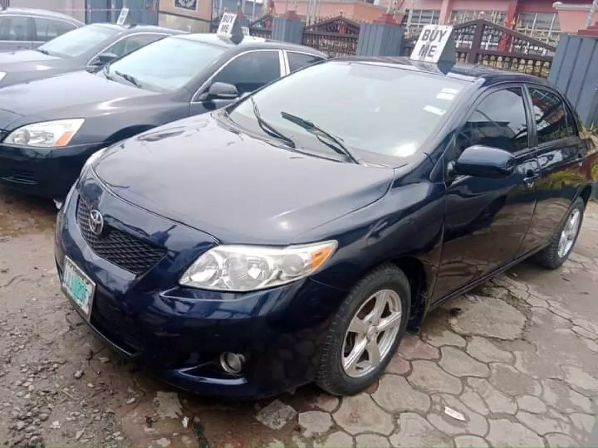 Toyota Corolla   - 2008