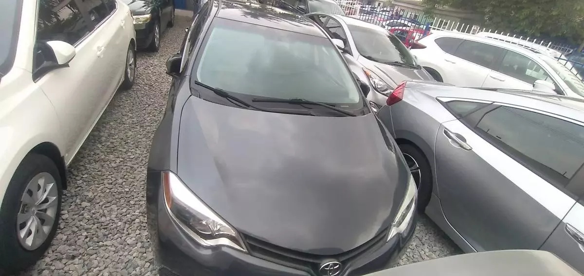 Toyota Corolla - 2016