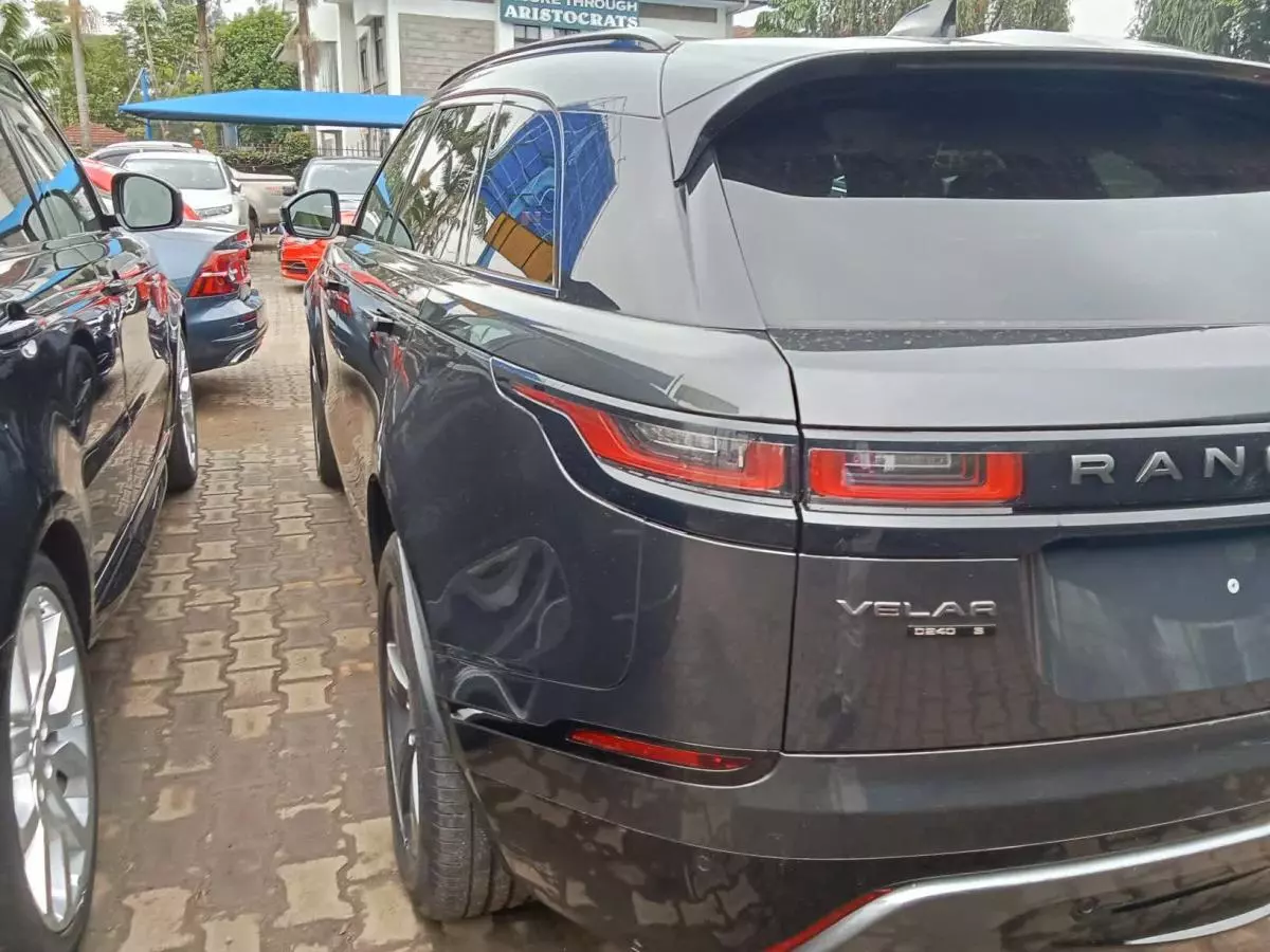 Land Rover Range Rover Velar   - 2016