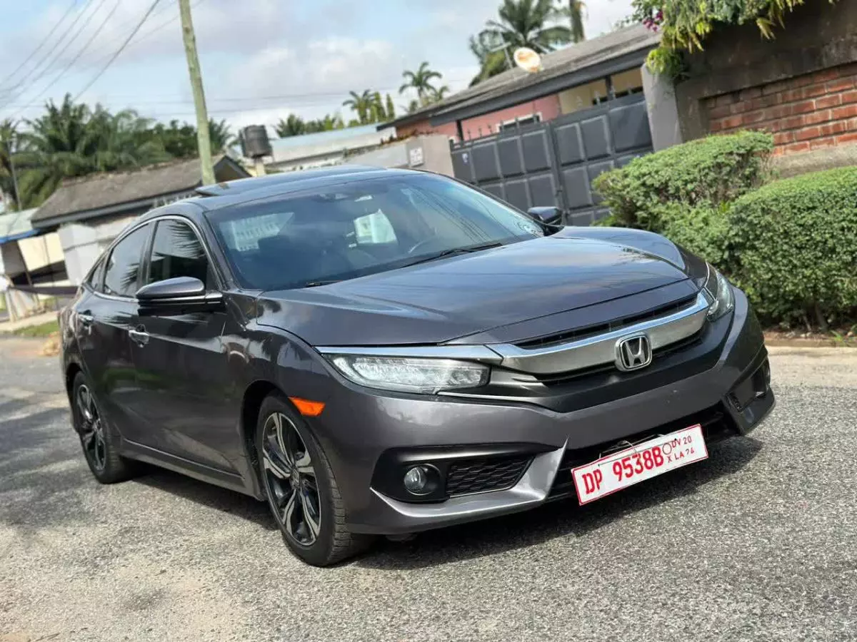 Honda Civic   - 2016