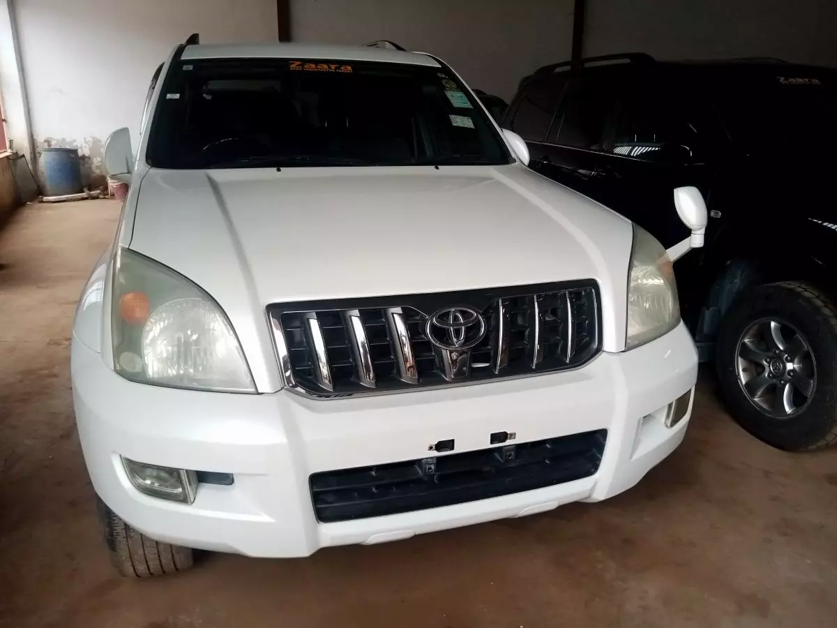 Toyota Landcruiser Prado   - 2009