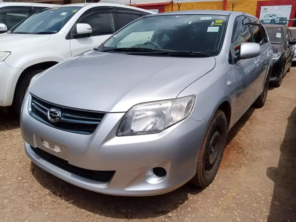 Toyota Fielder    - 2011