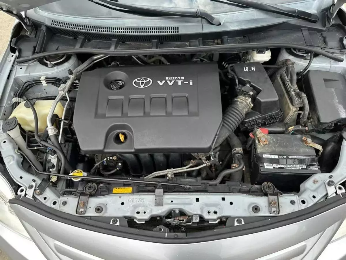 Toyota Corolla - 2012