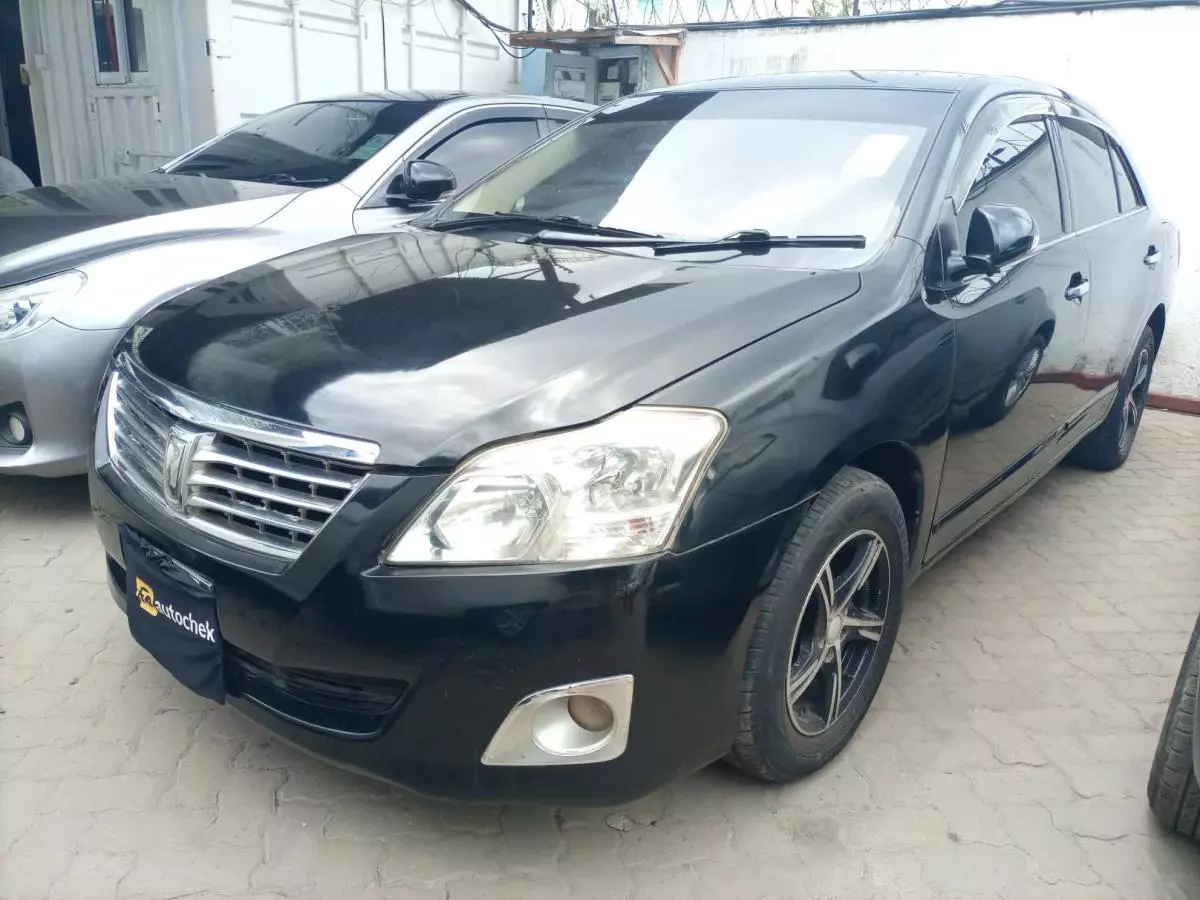 Toyota Premio  - 2010