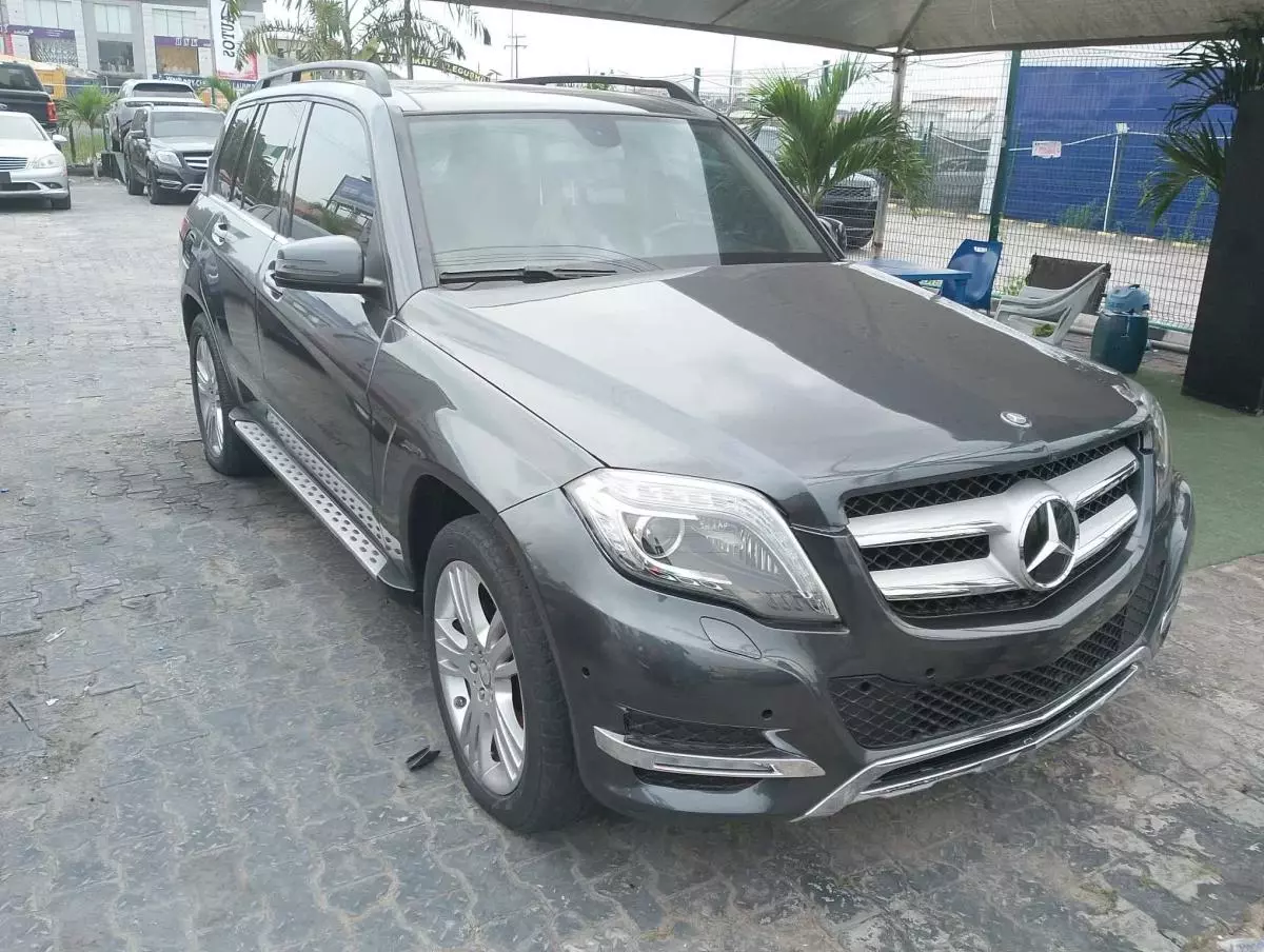 Mercedes-Benz GLK 350   - 2014