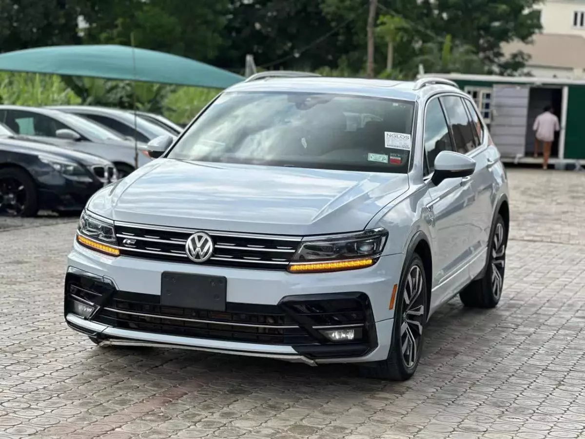 Volkswagen Tiguan   - 2019