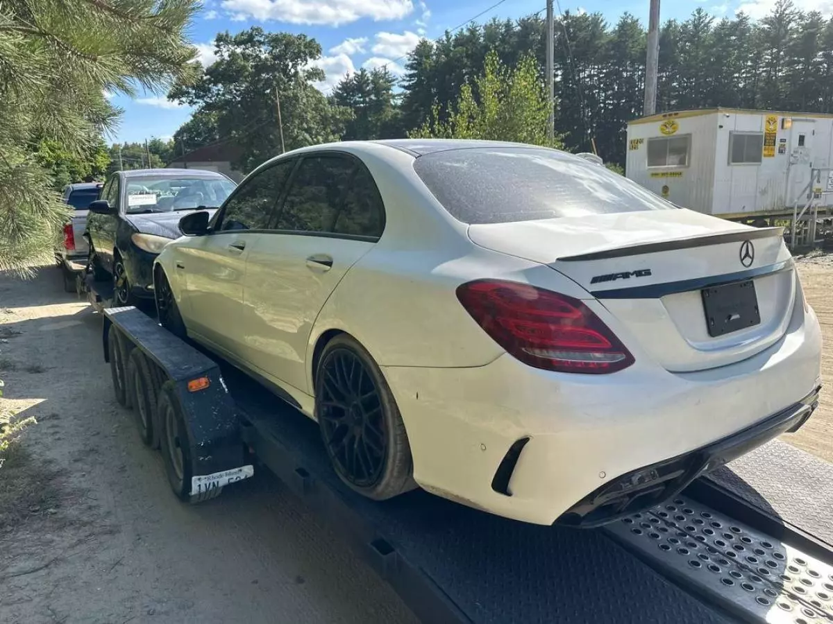 Mercedes-Benz C 63 AMG   - 2016