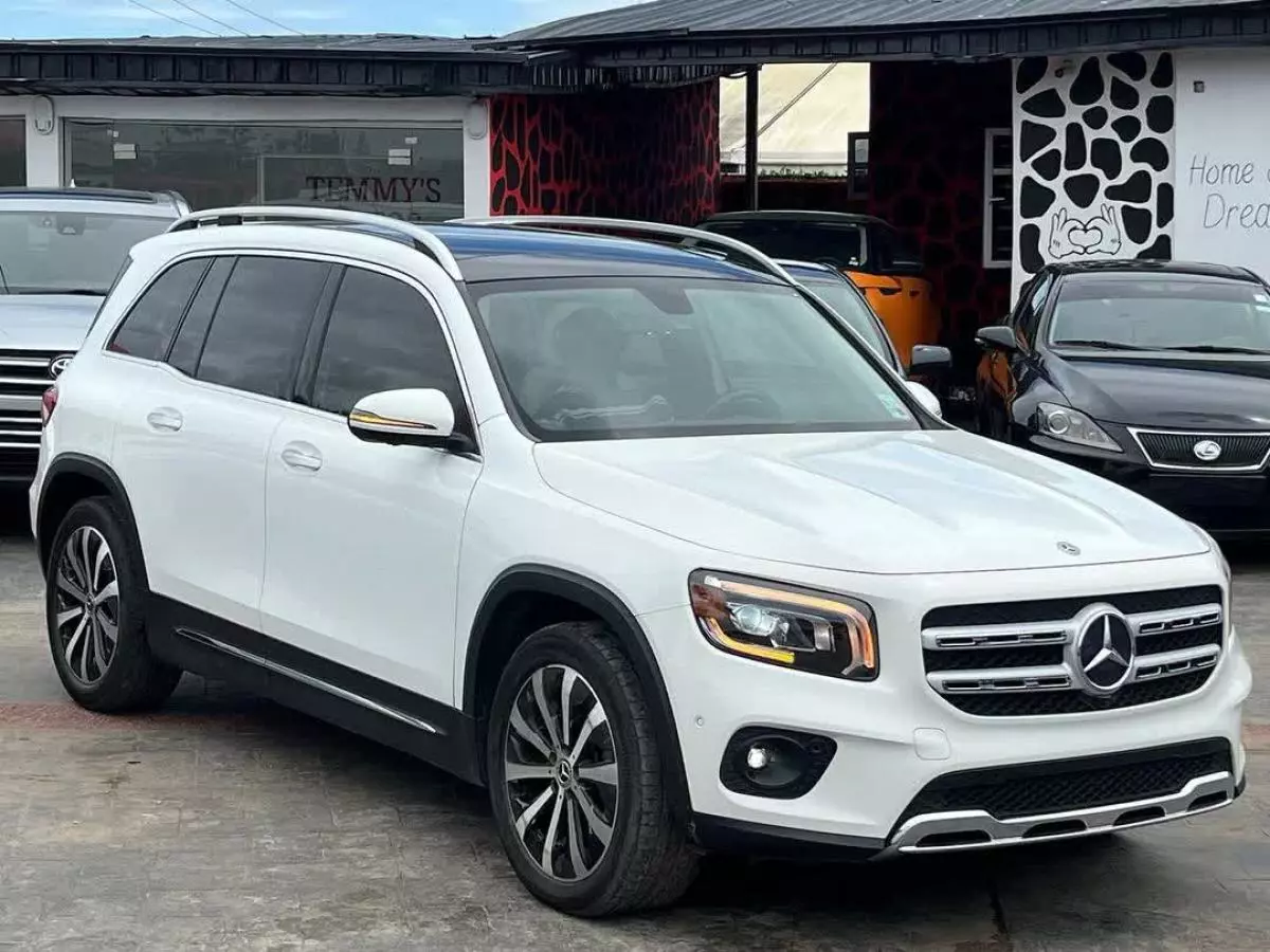 Mercedes-Benz GLB 250   - 2020