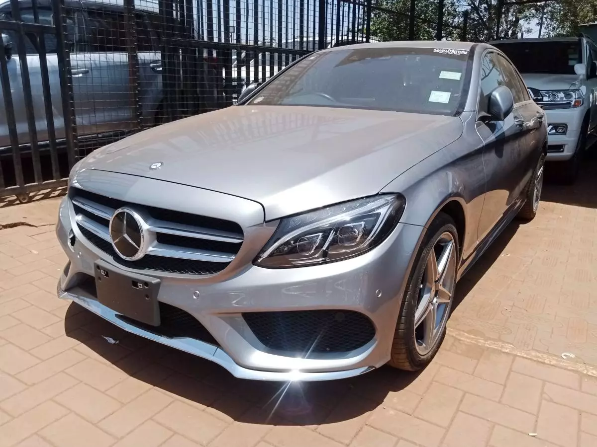 Mercedes-Benz C 200   - 2016