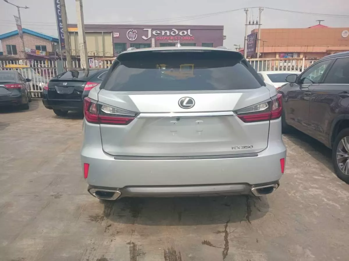 Lexus RX 350   - 2017