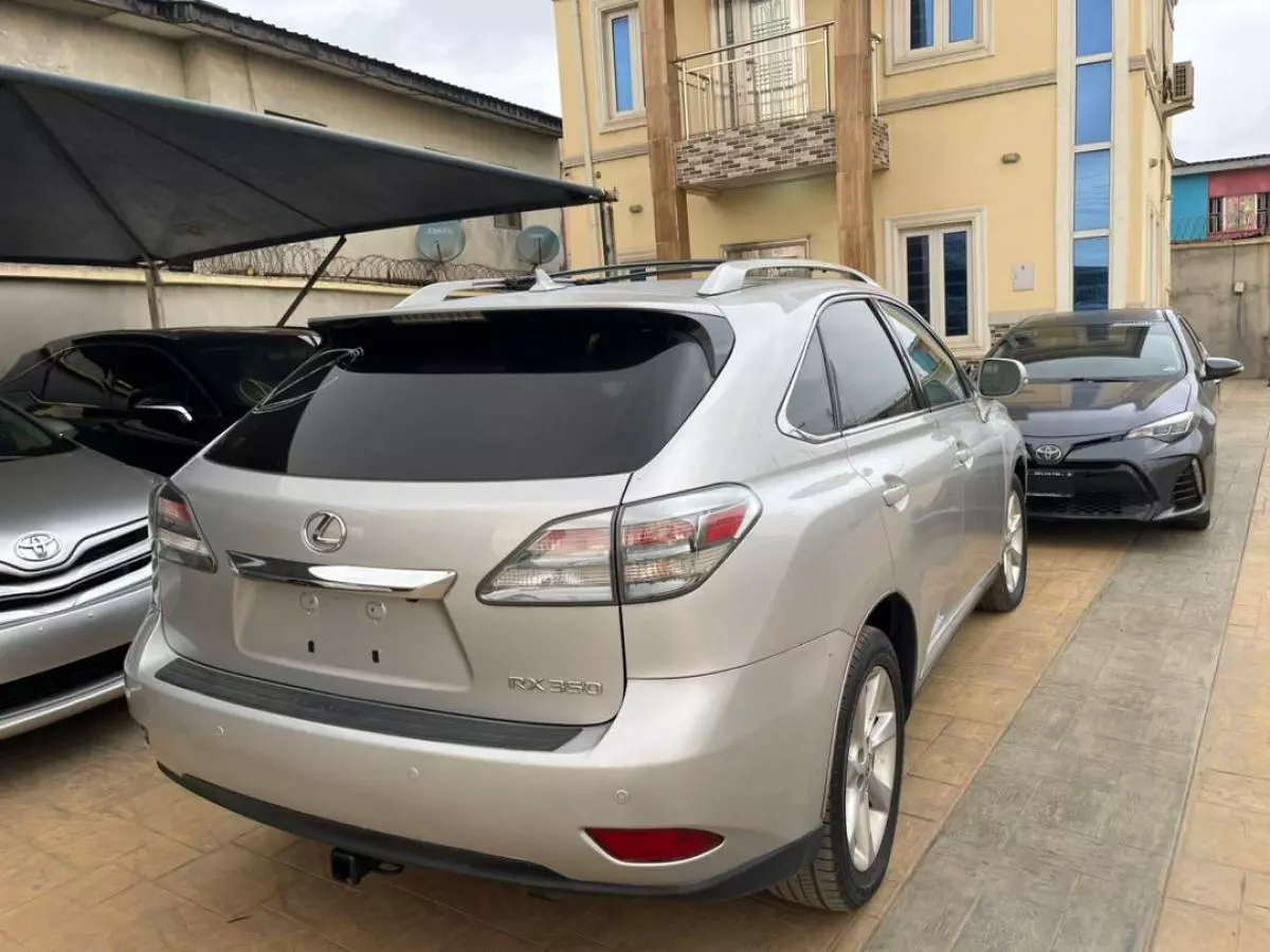 Lexus RX 350   - 2012