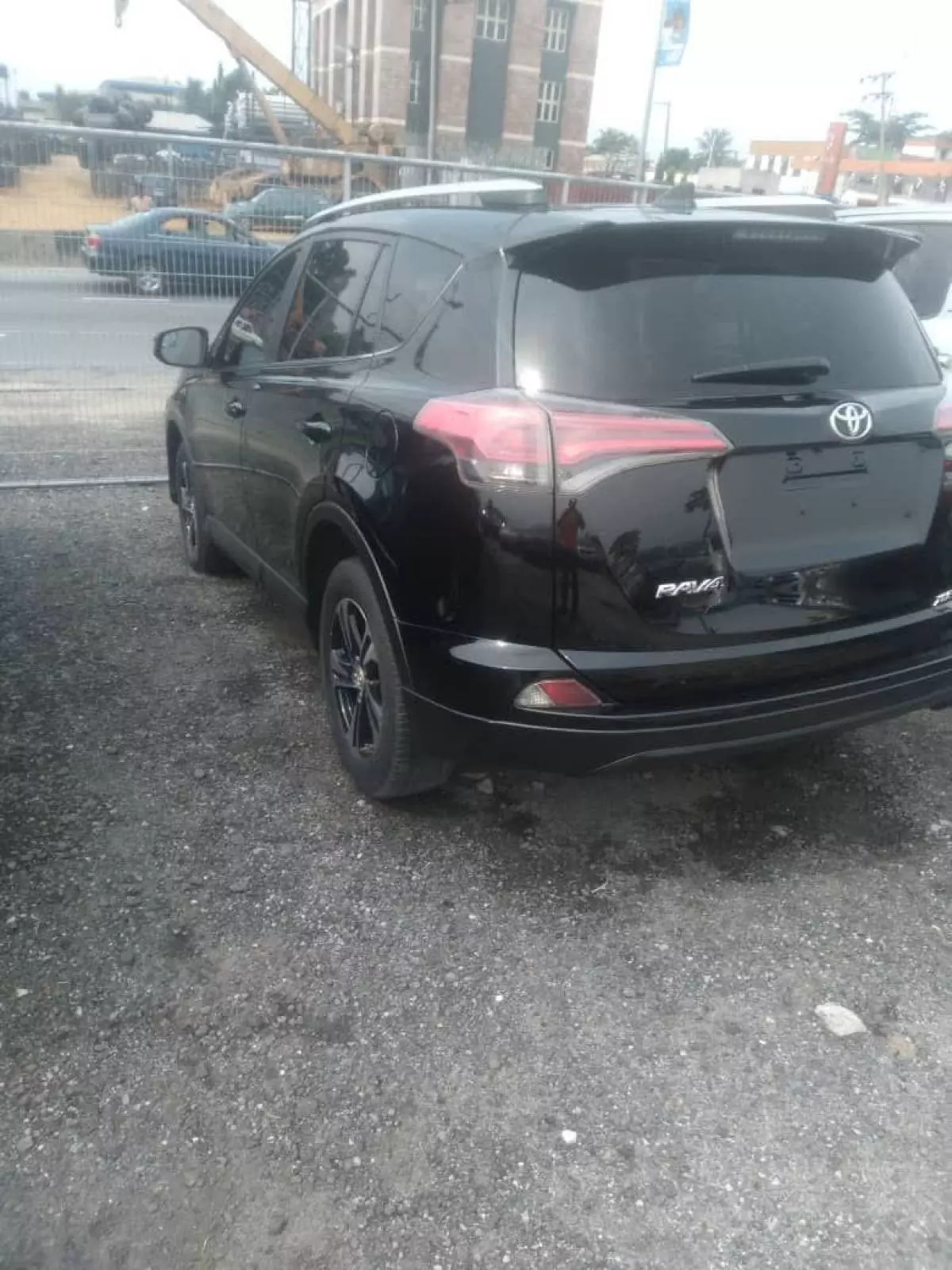 Toyota RAV 4   - 2019