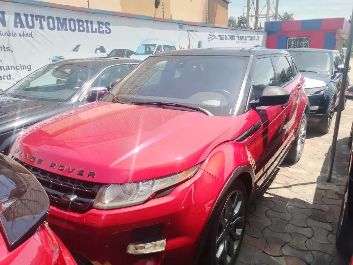 Land Rover Range Rover Evoque   - 2014