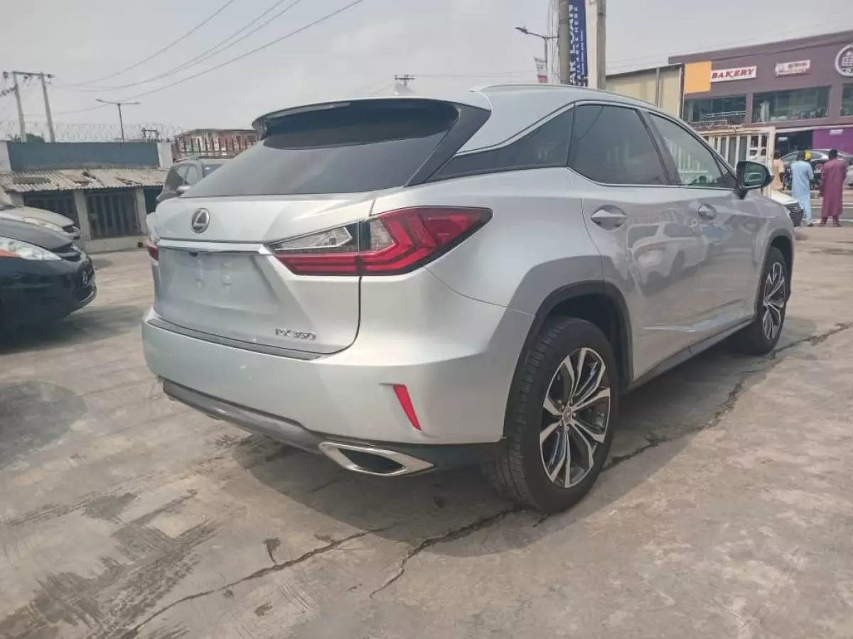 Lexus RX 350   - 2017