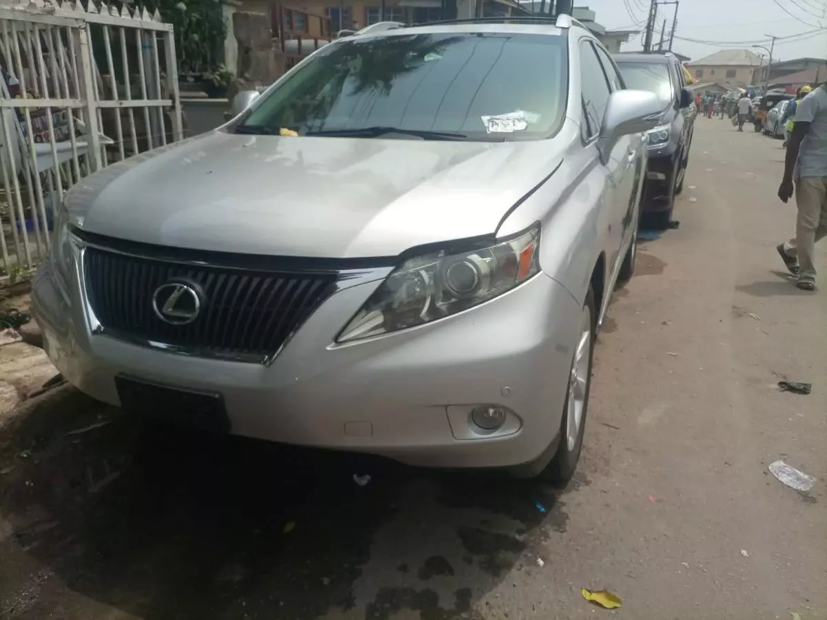 Lexus RX 350 - 2011