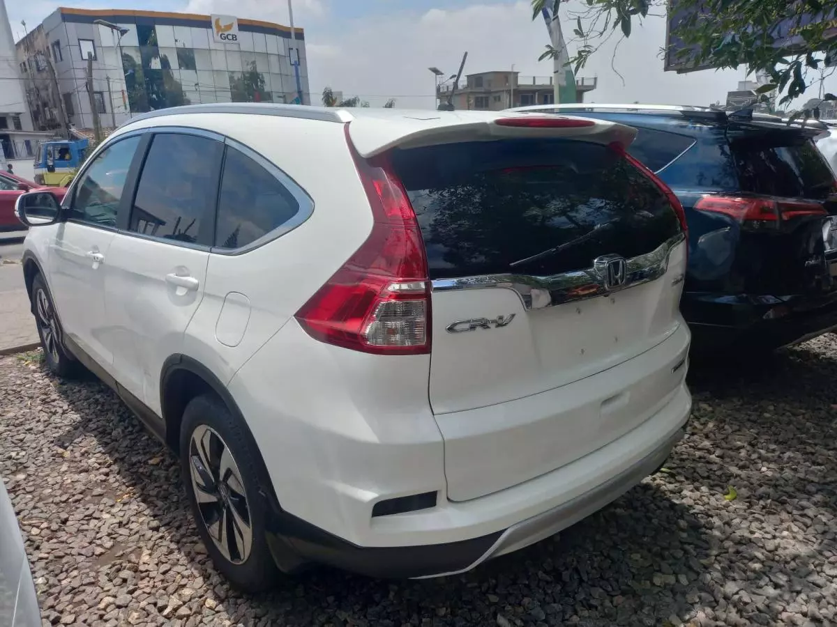 Honda CR-V   - 2015