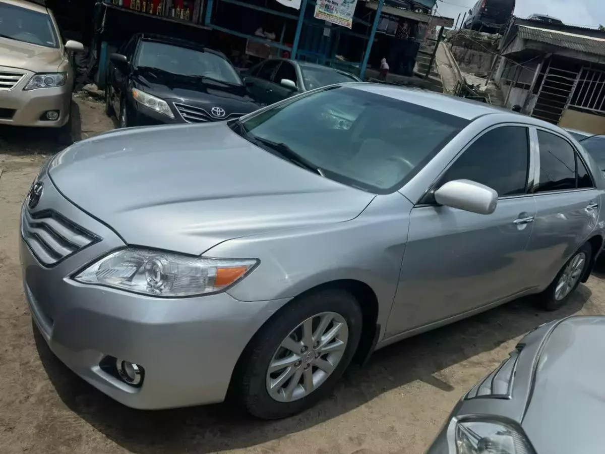 Toyota Camry   - 2007