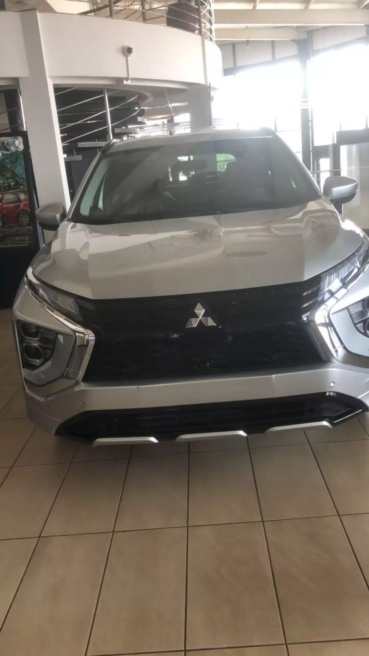 Mitsubishi Eclipse Cross 4x2   - 2024