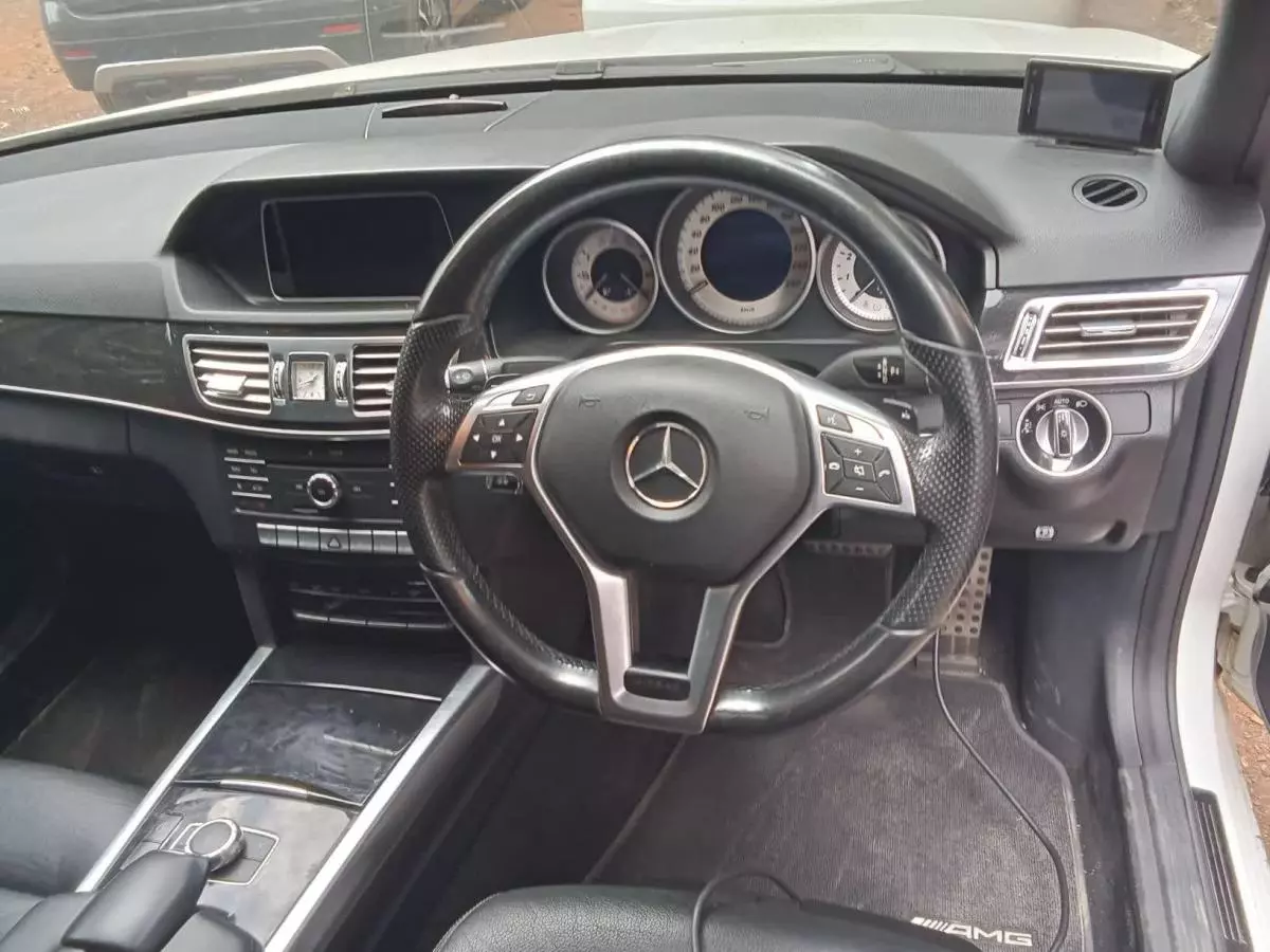 Mercedes-Benz E 250   - 2015