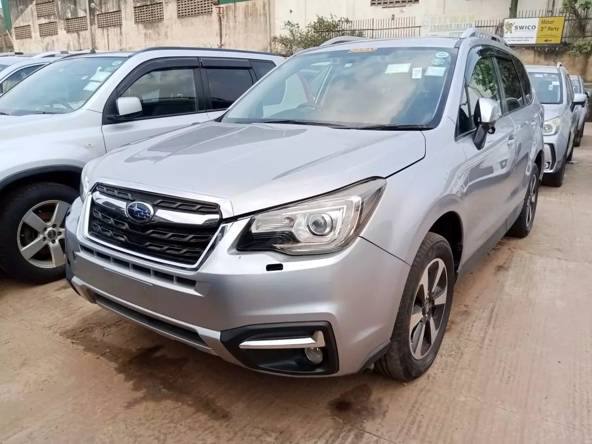 Subaru Forester   - 2015