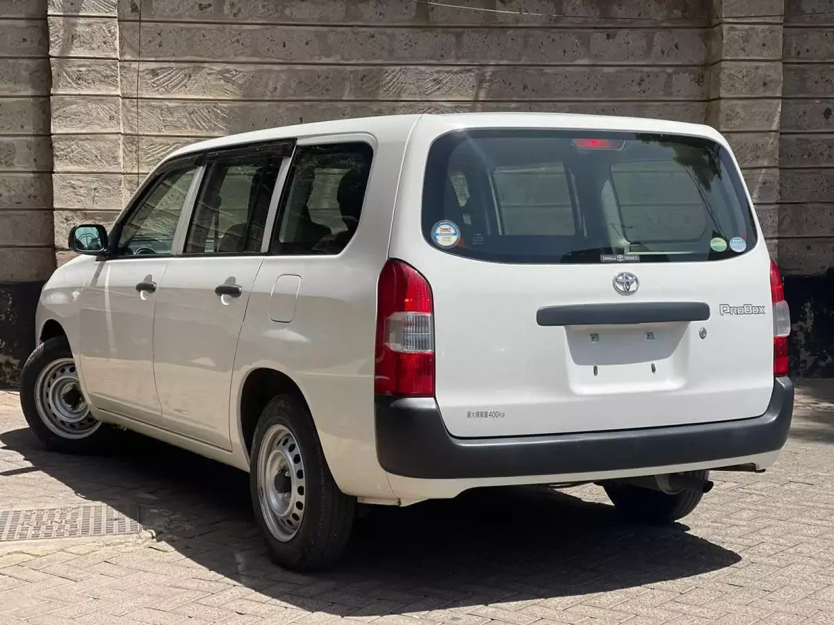 Toyota Probox  - 2017