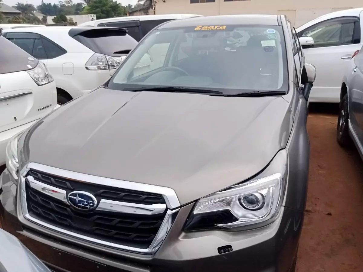 Subaru Forester   - 2015