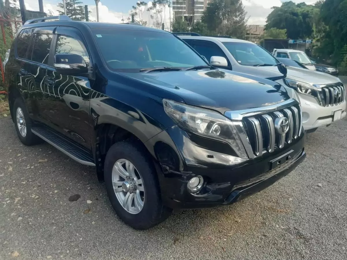 Toyota Landcruiser prado TX   - 2014