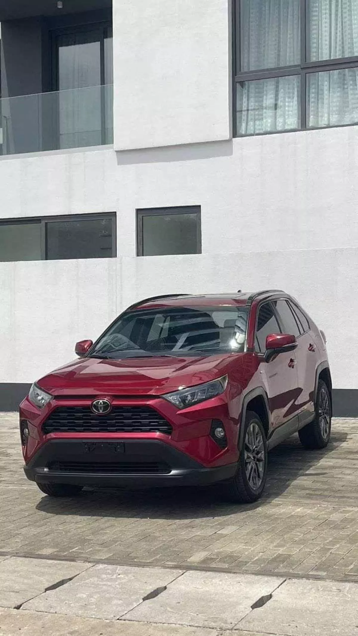 Toyota RAV 4   - 2021