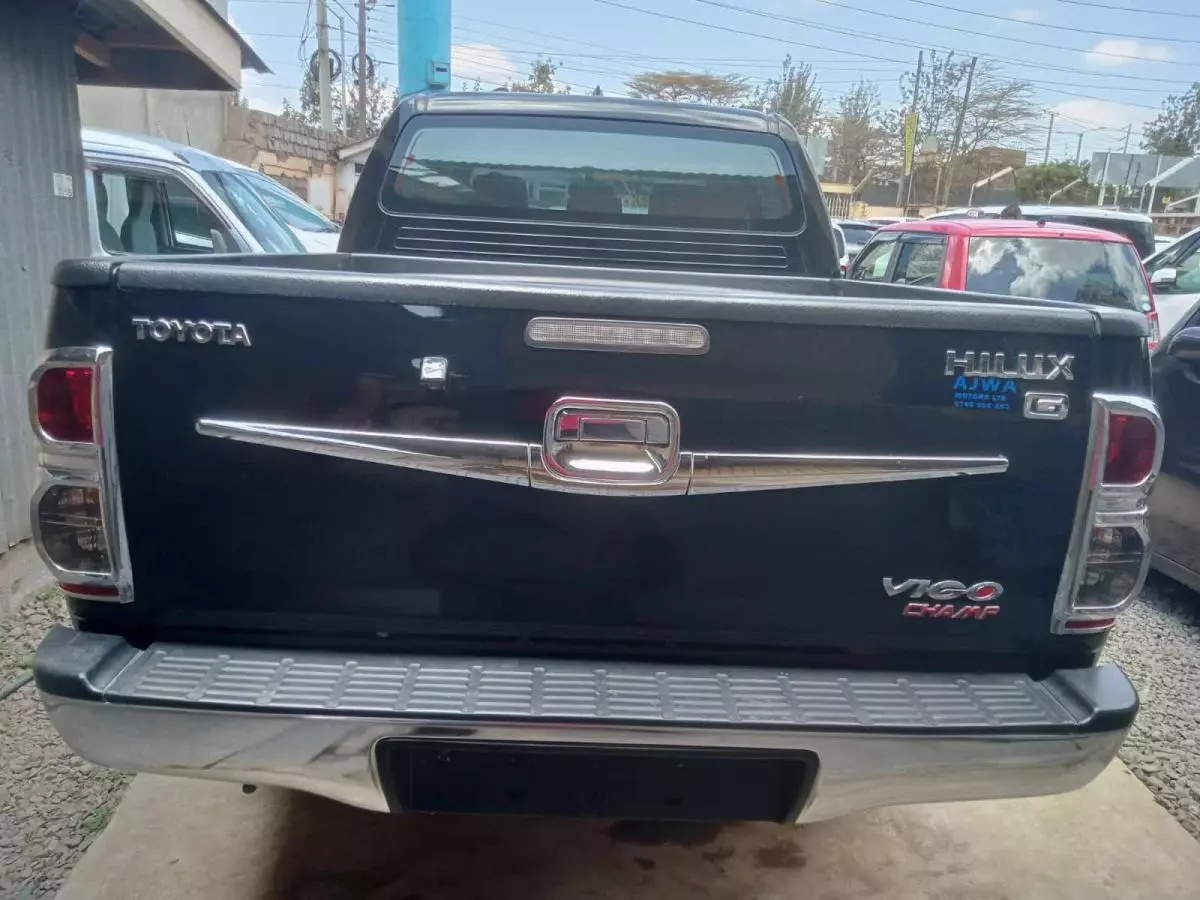 Toyota Hilux - 2016