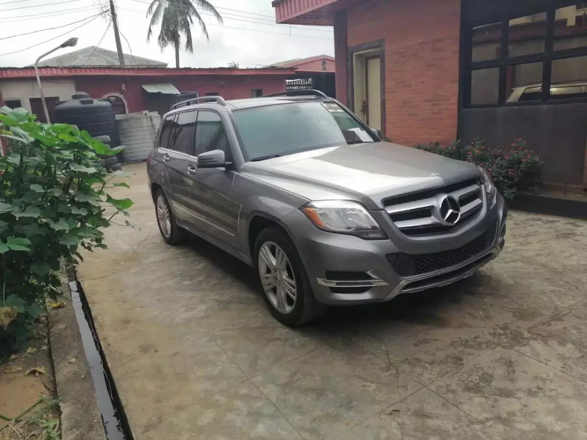 Mercedes-Benz GLK 350   - 2013