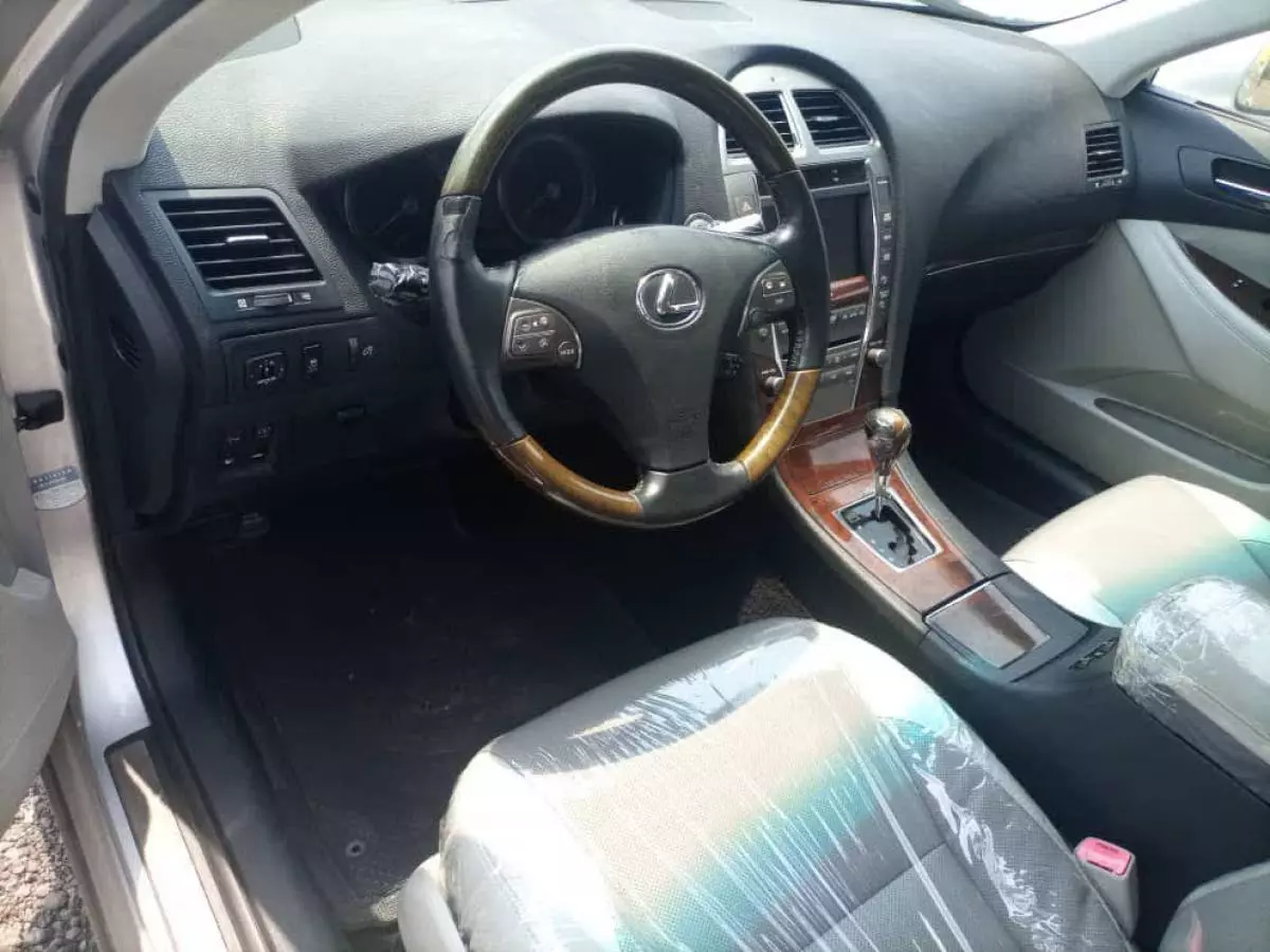 Lexus ES 350 - 2010
