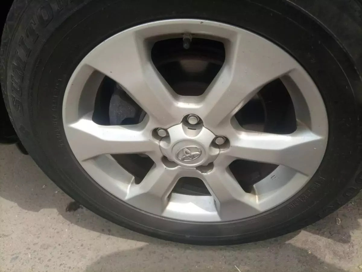 Toyota RAV 4 - 2010