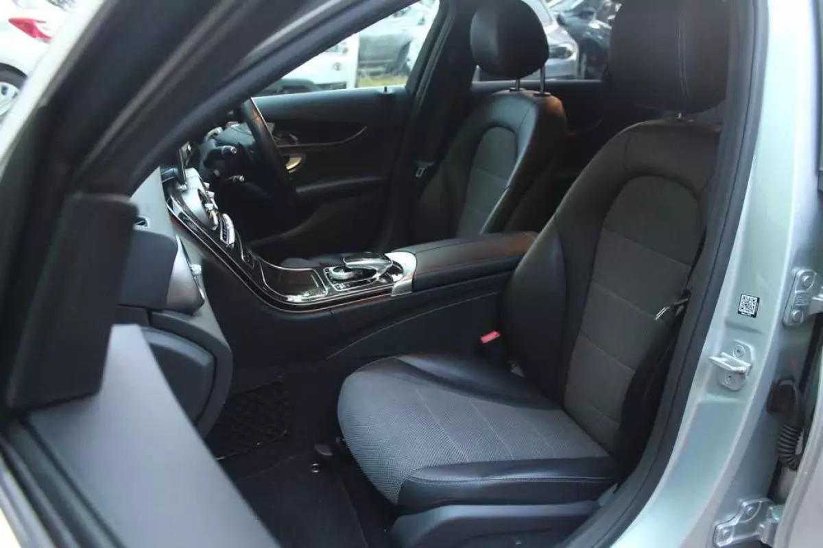 Mercedes-Benz C 200 - 2015