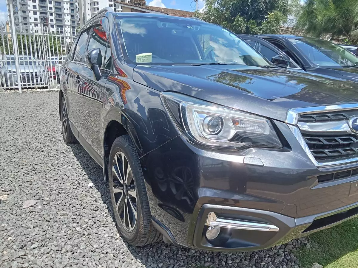 Subaru Forester   - 2017