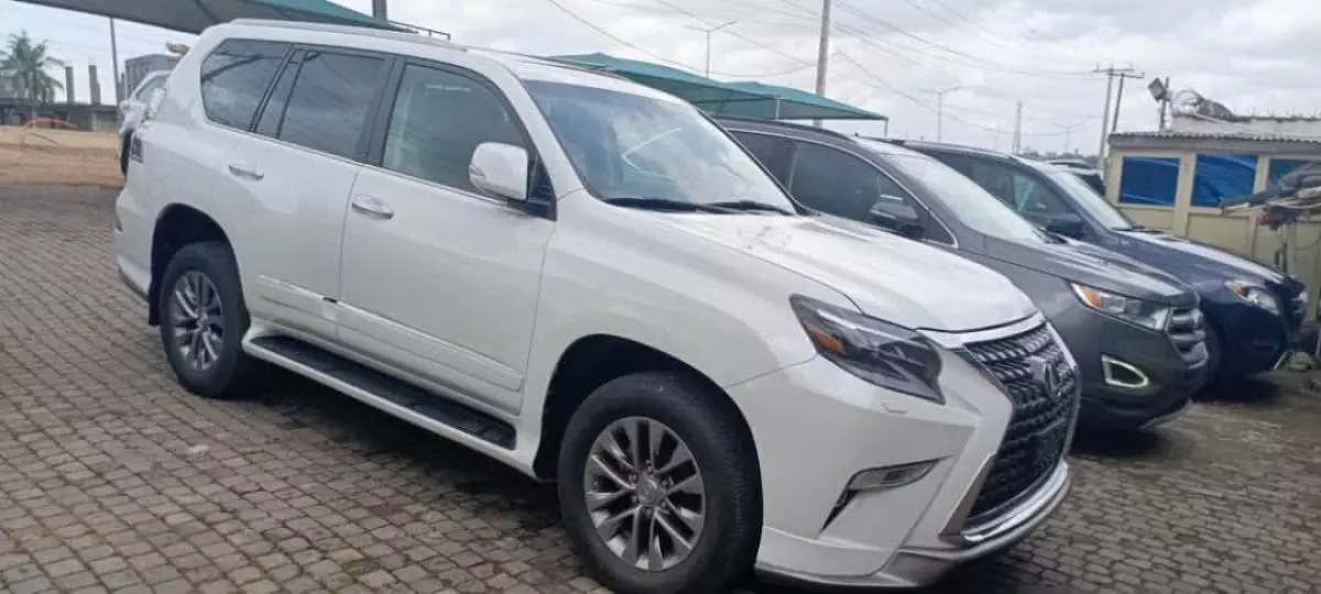 Lexus GX 460   - 2016