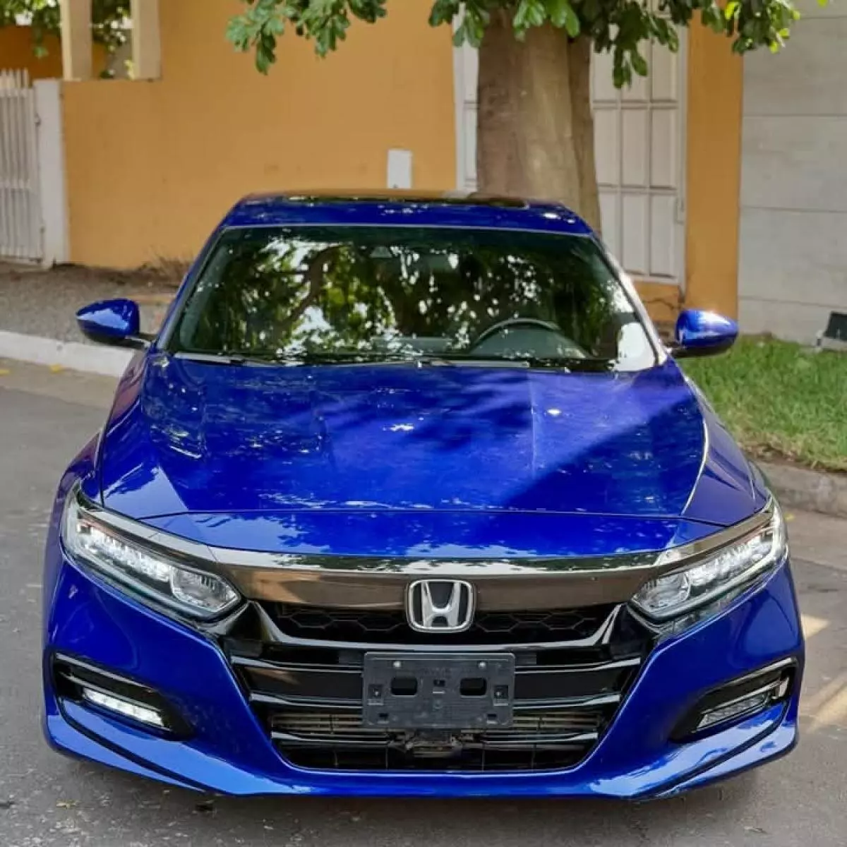 Honda Accord   - 2020