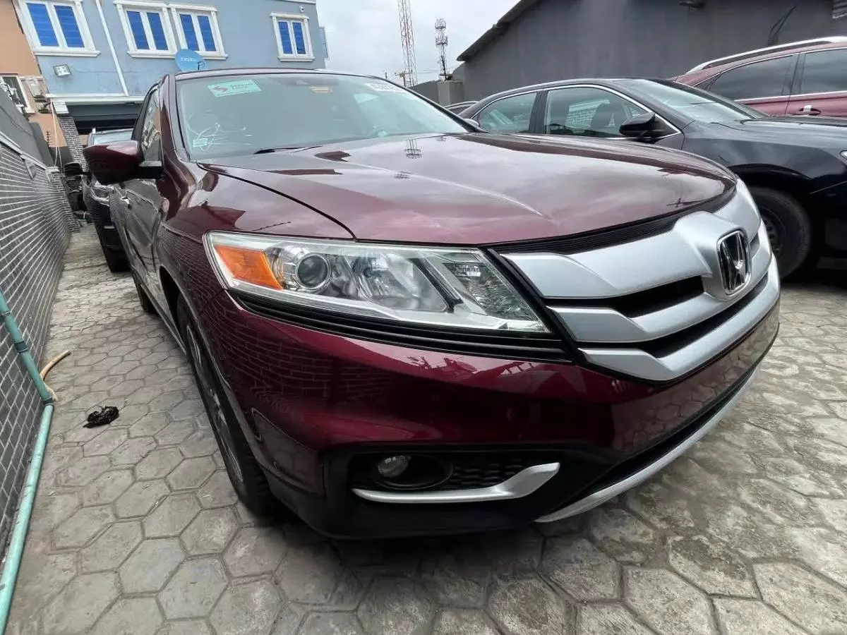 Honda Crosstour   - 2013