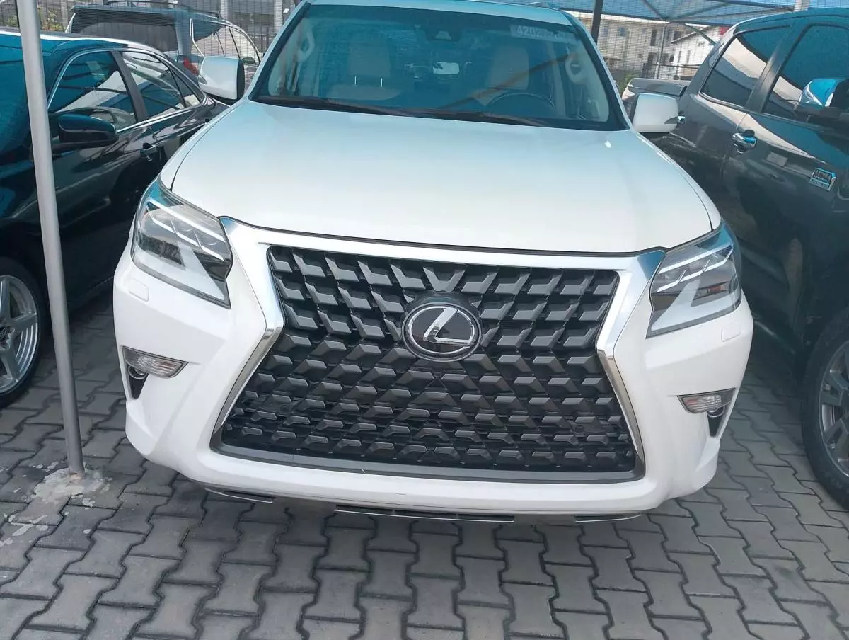 Lexus GX 460   - 2020