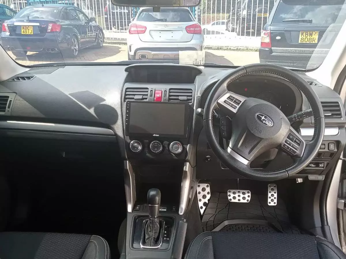 Subaru XT - 2013